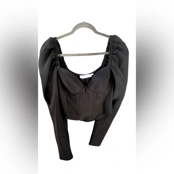 ASTR Elegant Black Apparel - Picture 3 of 5